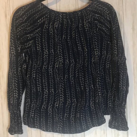 Lucky Brand Navy/cream chevron print smocked top - Picture 6 of 6